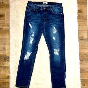 Altar’d State Distressed Jeans‎